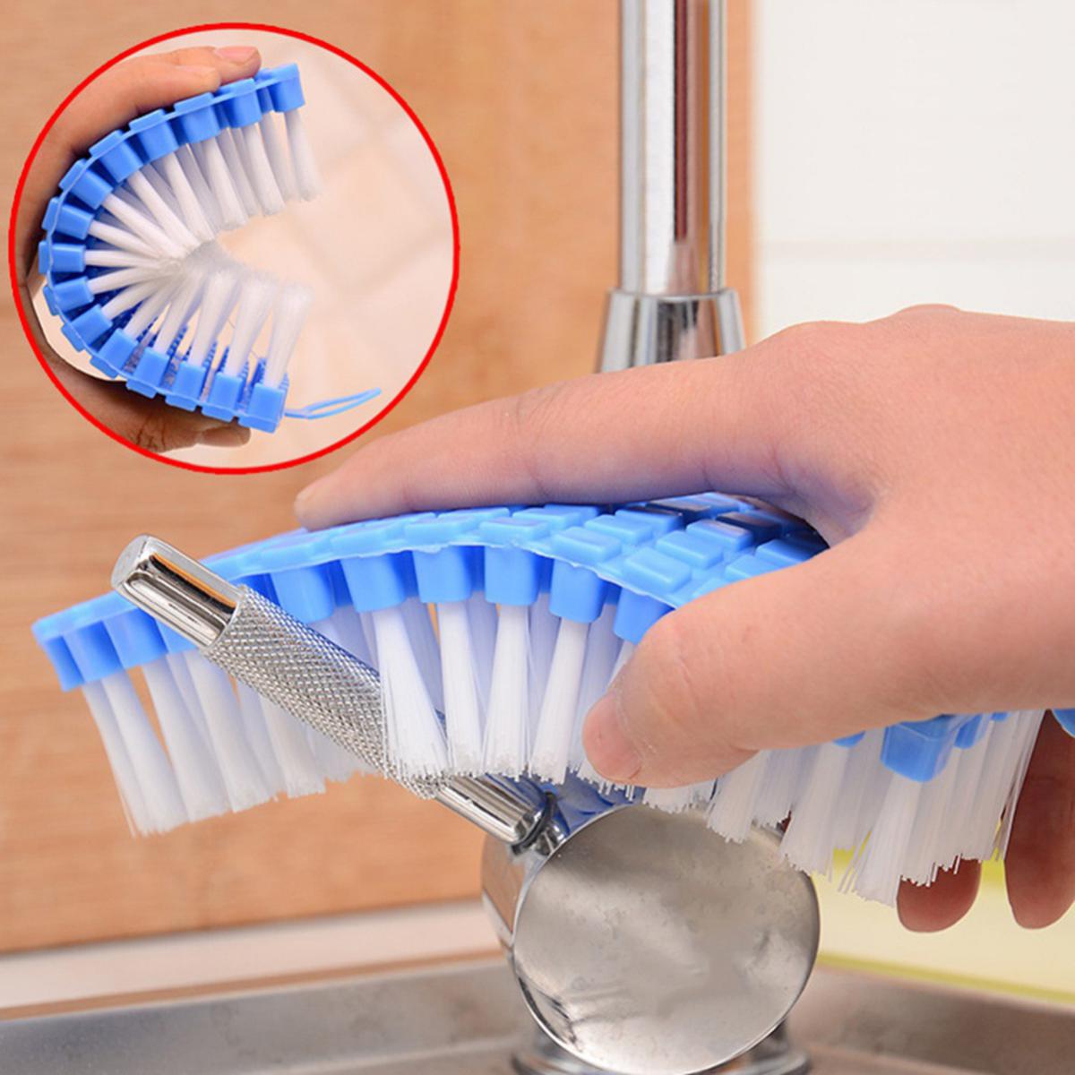 360˚ Degree Flexible cleaning brush