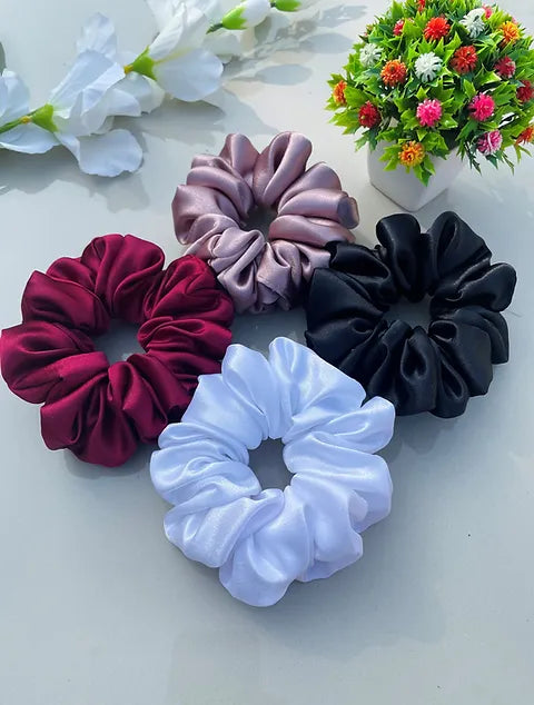 Scrunchies Of Satin Silk Fabric Adjustable Beautiful Looking For Hairs and Hands